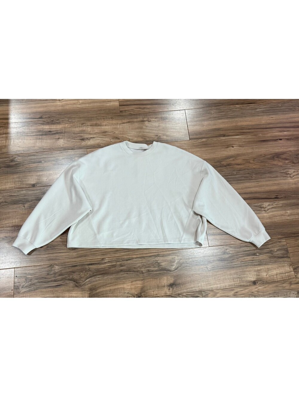 Nike 24.7 ImpossiblySoft Women's Dri-FIT Oversized Crew-Neck Top